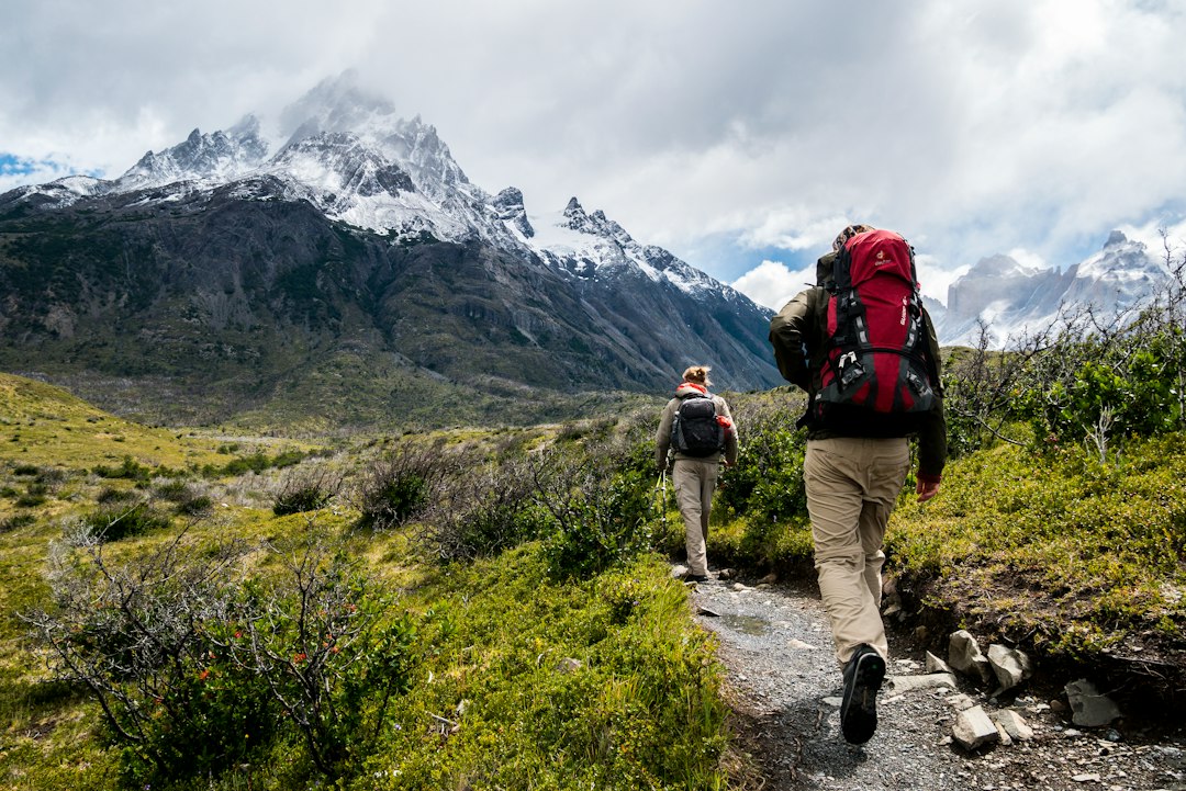 Gamaschen Wandern: Ratgeber für trockene Füße auf jedem Trail